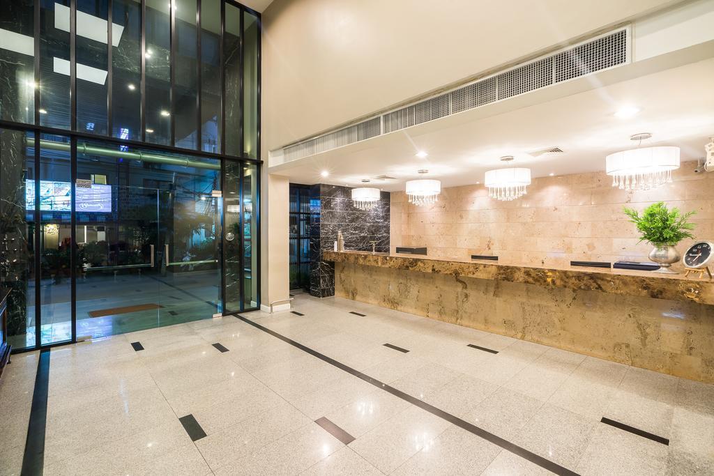 Sea Me Spring Hotel Паттая Екстер'єр фото
