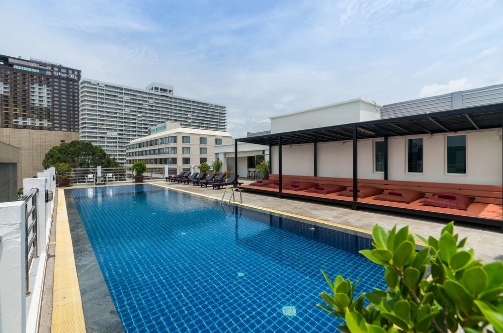 Sea Me Spring Hotel Паттая Екстер'єр фото