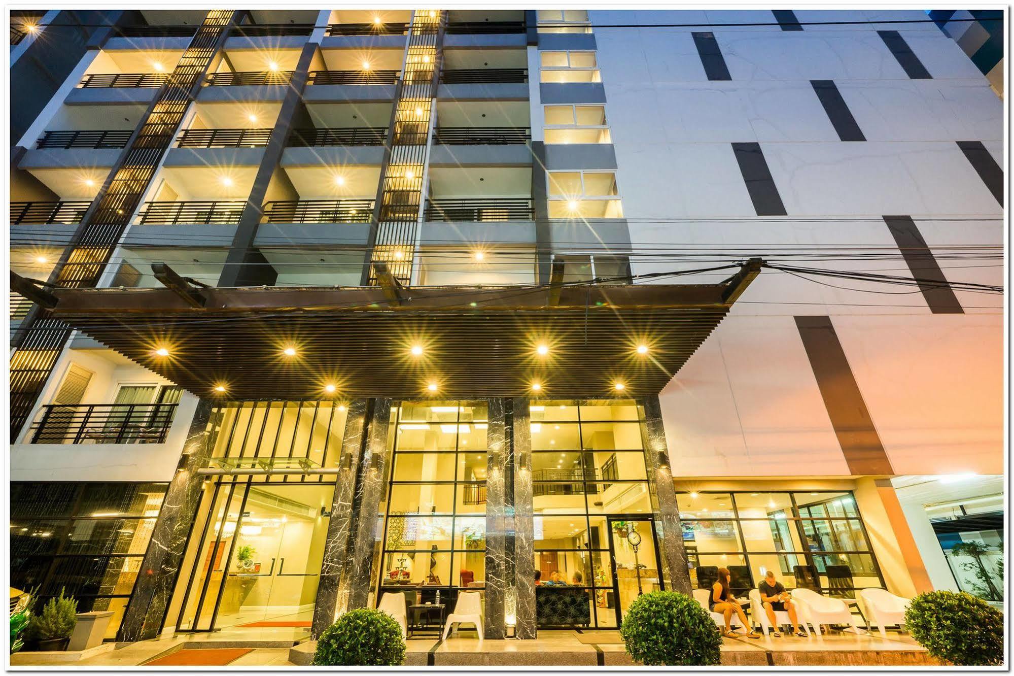 Sea Me Spring Hotel Паттая Екстер'єр фото