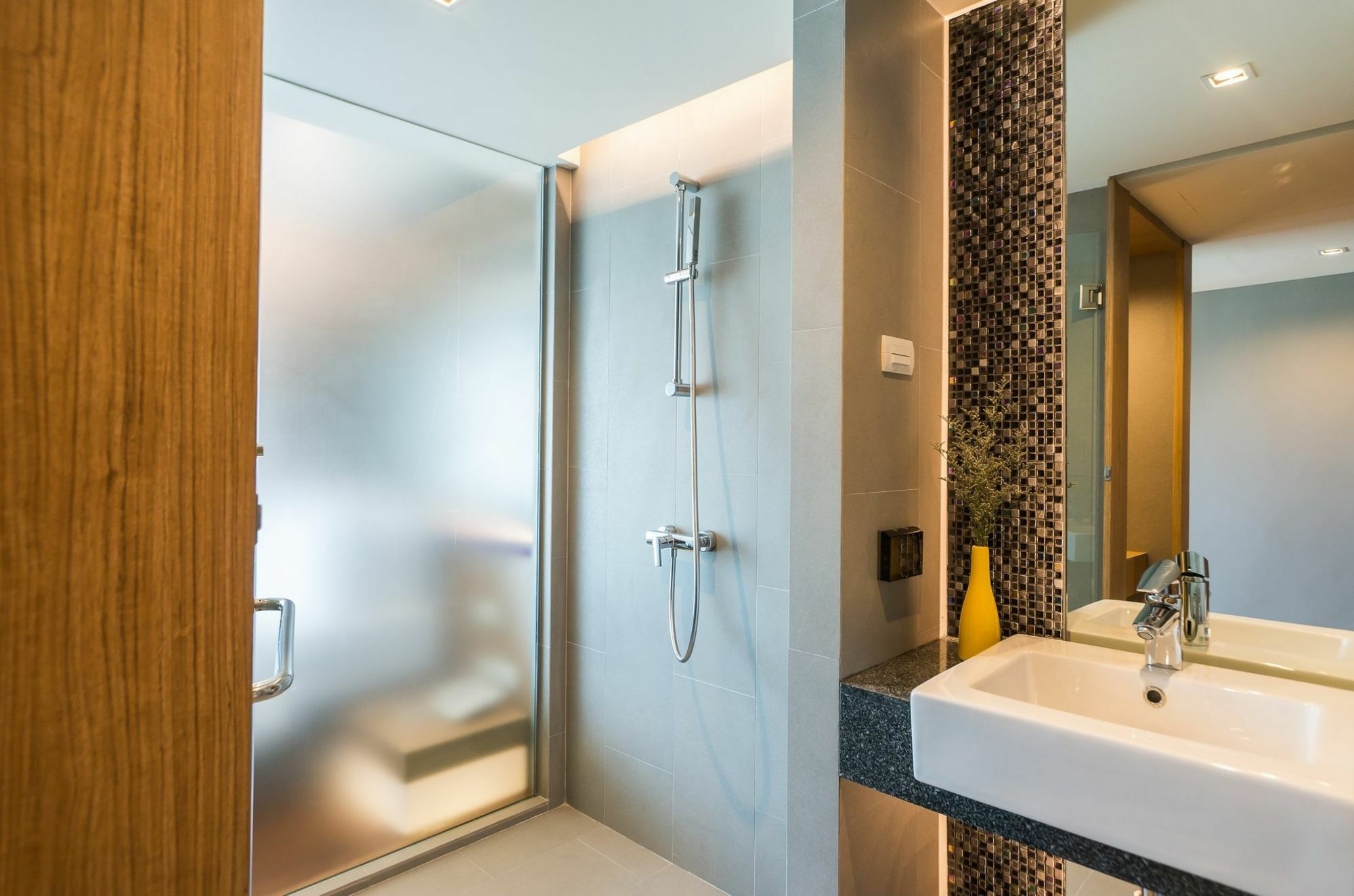 Sea Me Spring Hotel Паттая Екстер'єр фото