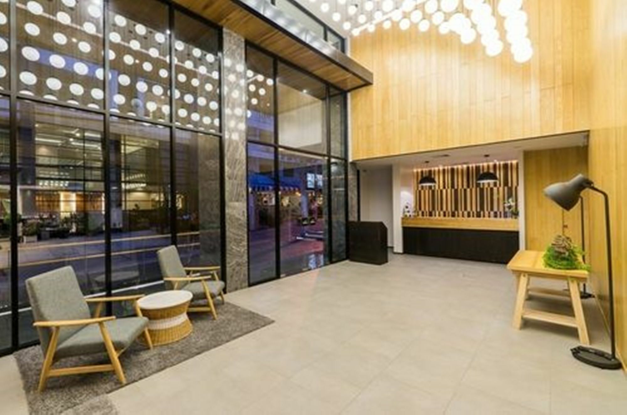 Sea Me Spring Hotel Паттая Екстер'єр фото