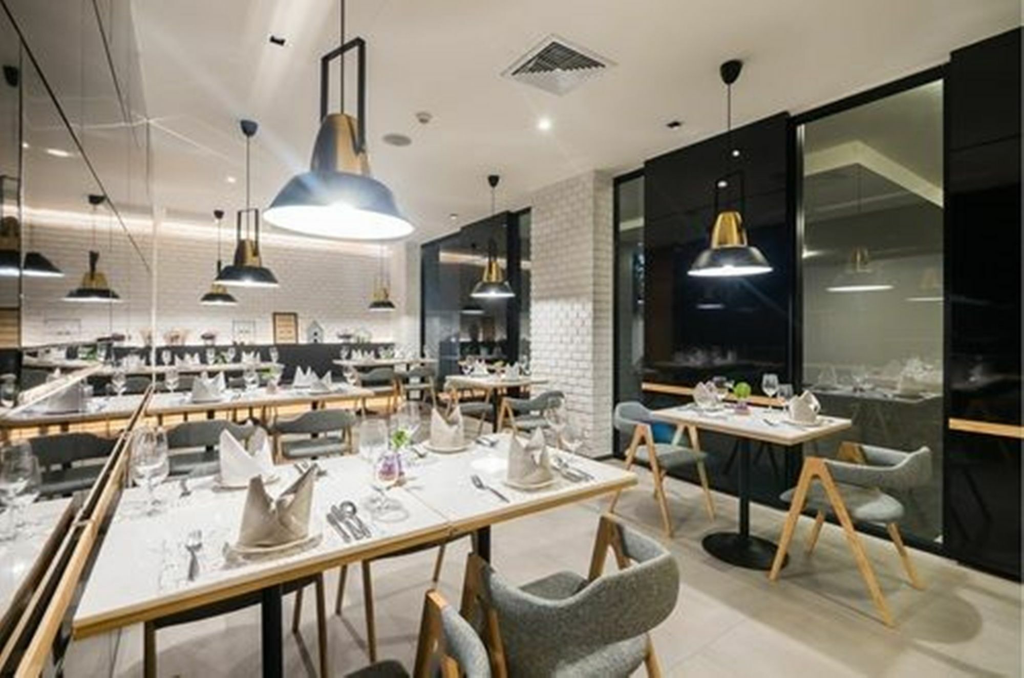 Sea Me Spring Hotel Паттая Екстер'єр фото